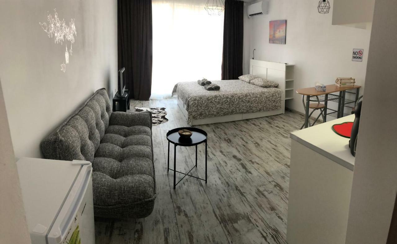 Апартаменты Business Sky Loft София Экстерьер фото